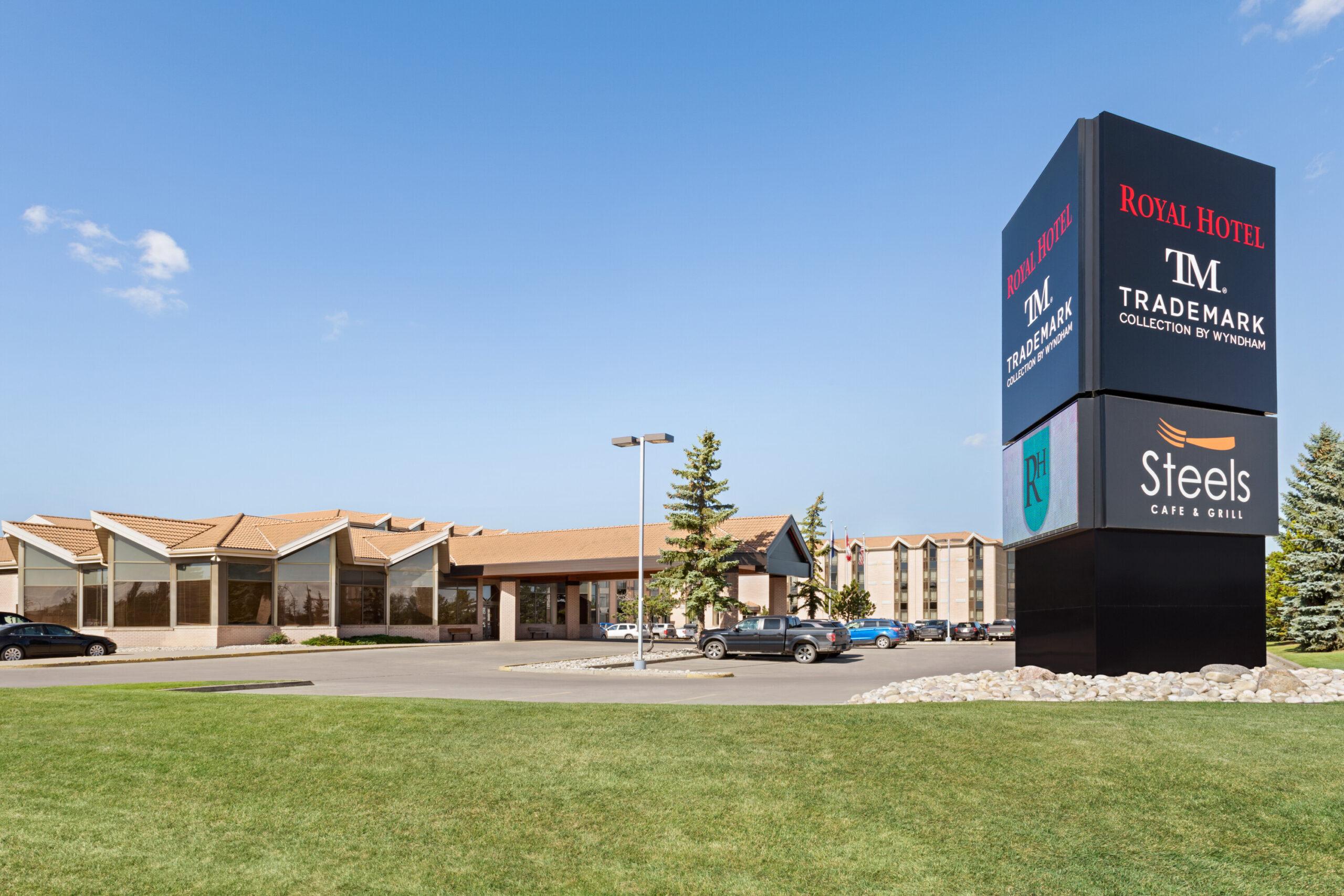Trademark Edmonton - Exterior - 1412894